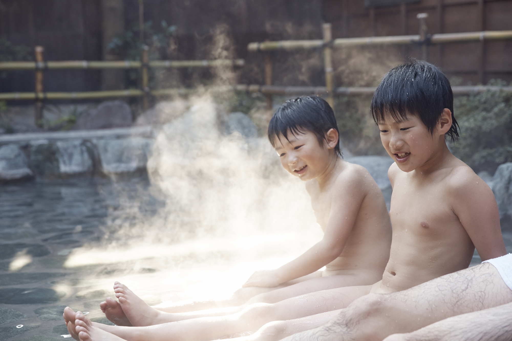 おすすめの温泉・日帰り温泉・スーパー銭湯の情報サイト「ゆ〜ナビ」